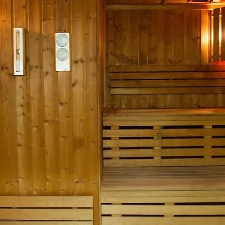 Dans Un Magnifique Complexe Appartement
